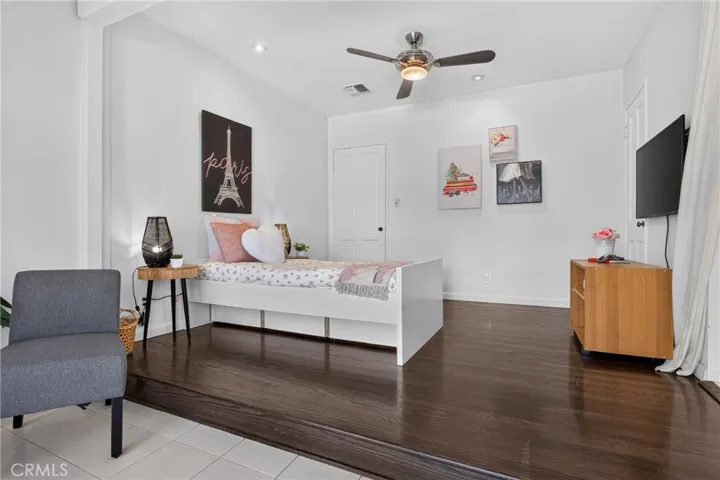 5938 Simpson Ave, Valley Village, California 91607