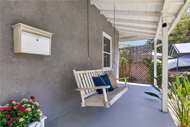 5938 Simpson Ave, Valley Village, California 91607