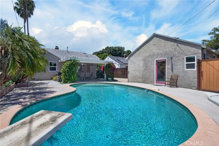 5938 Simpson Ave, Valley Village, California 91607