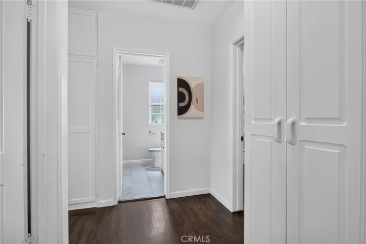 5938 Simpson Ave, Valley Village, California 91607