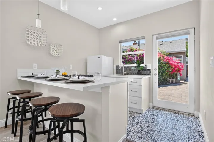 5938 Simpson Ave, Valley Village, California 91607