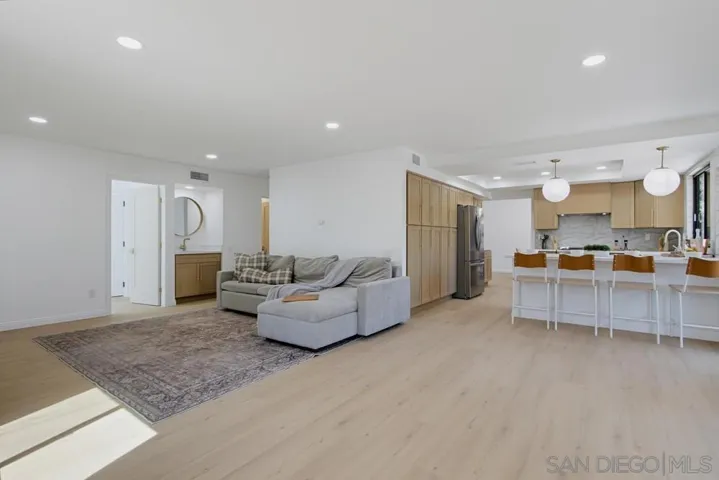 14885 Priscilla, San Diego, California 92129