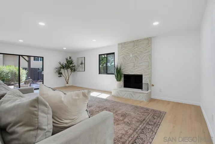14885 Priscilla, San Diego, California 92129