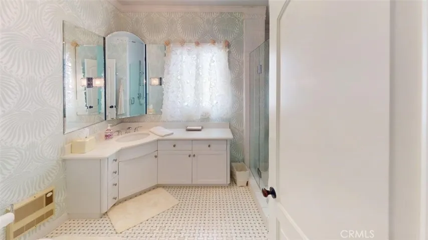 23 Vista Del Golfo, Long Beach, California 90803