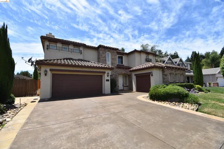 5548 Cortina Ln, Stockton, California 95219