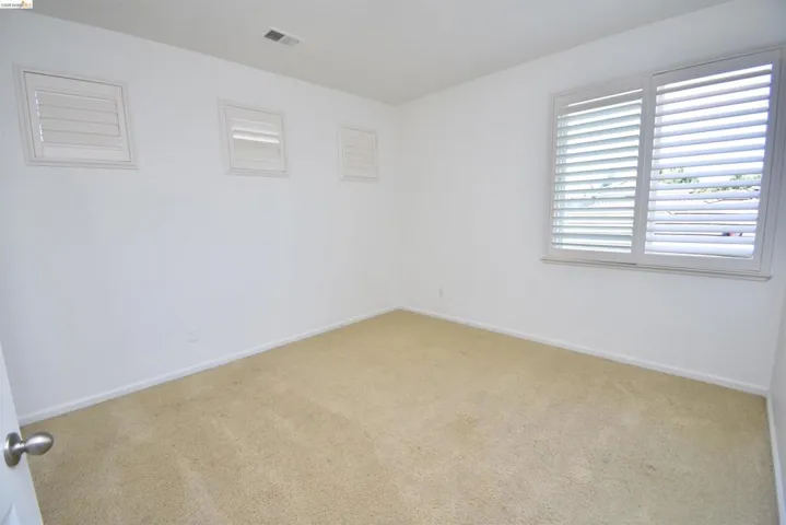 5548 Cortina Ln, Stockton, California 95219