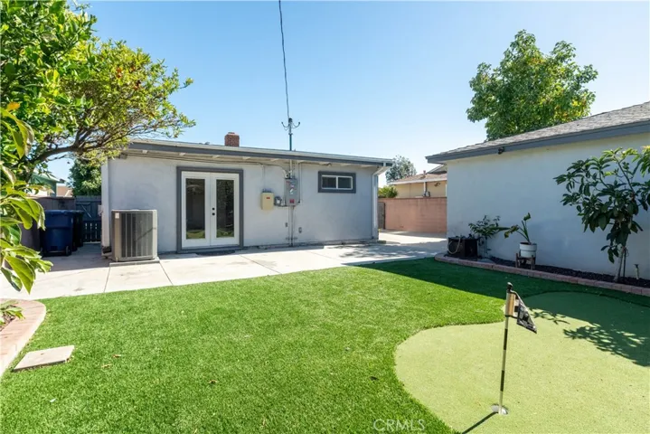 2413 W 180th Street, Torrance, California 90504