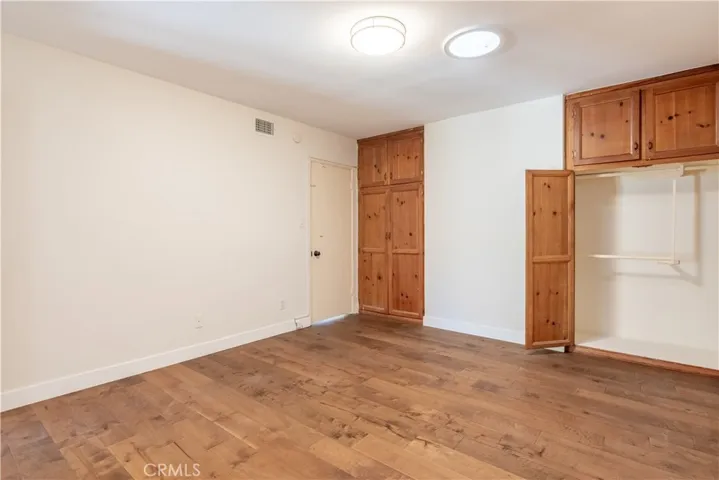 2413 W 180th Street, Torrance, California 90504