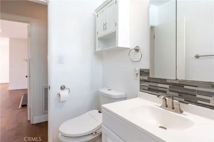 2413 W 180th Street, Torrance, California 90504