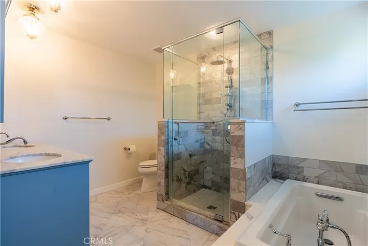 2413 W 180th Street, Torrance, California 90504