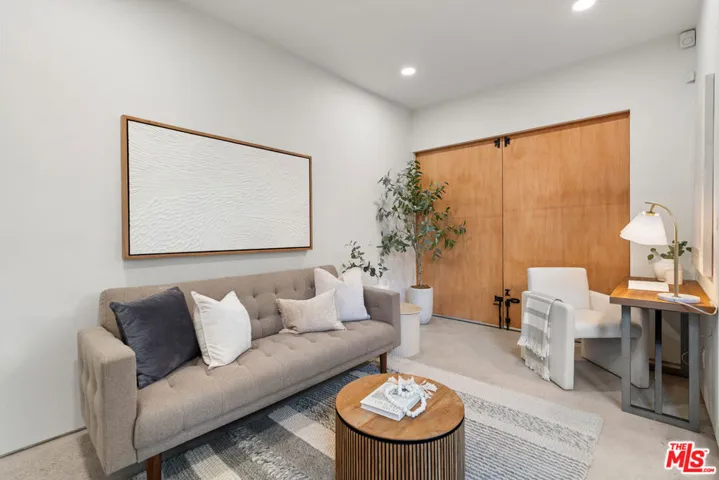 3324 Berkeley Avenue, Los Angeles, California 90026
