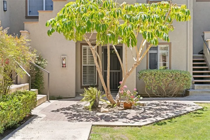 34 Via Solaz, Rancho Santa Margarita, California 92688
