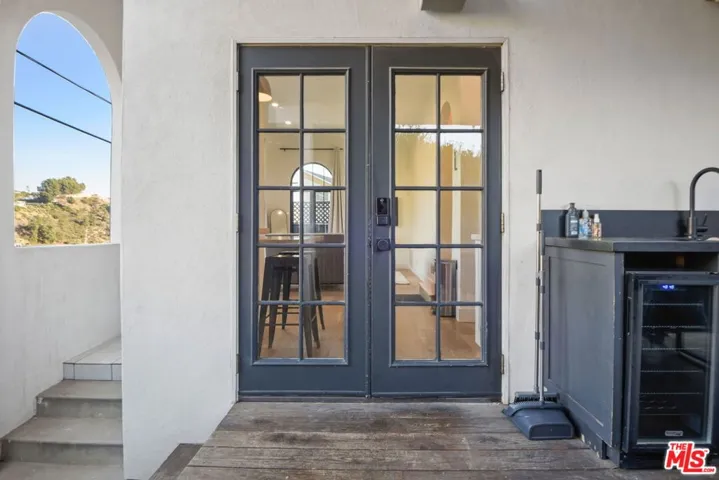 8188 Gould Avenue, Los Angeles, California 90046