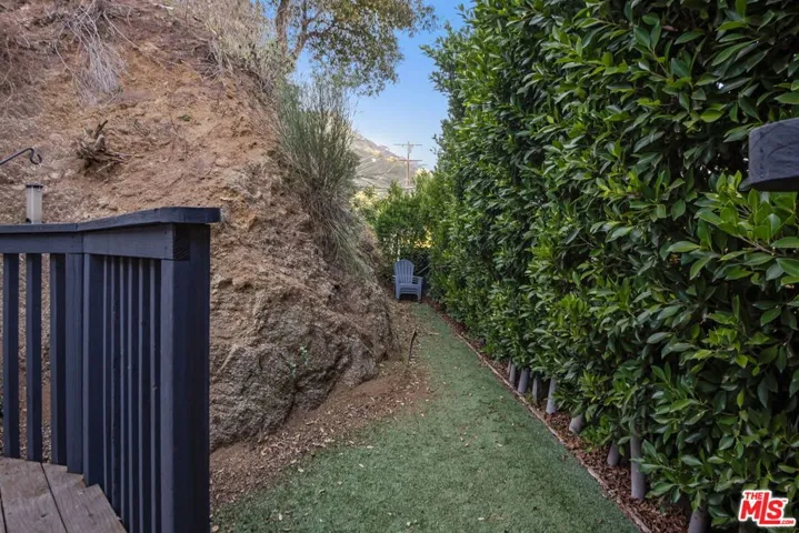 8188 Gould Avenue, Los Angeles, California 90046