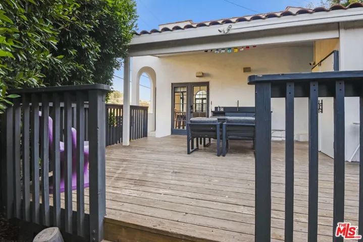 8188 Gould Avenue, Los Angeles, California 90046