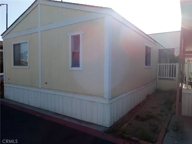 5678 Shull St. #17, Bell Gardens, California 90201