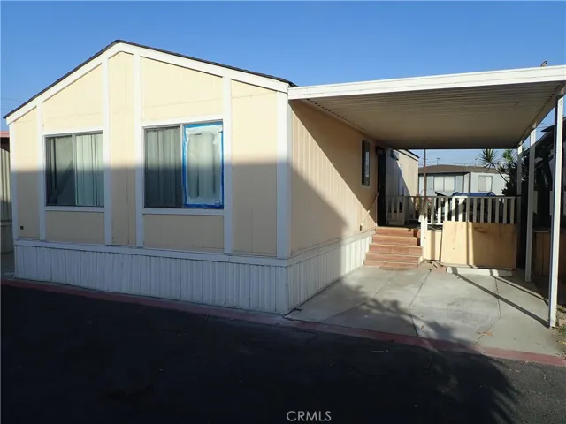 5678 Shull St. #17, Bell Gardens, California 90201