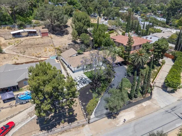 10553 Mcbroom Street, Sunland, California 91040