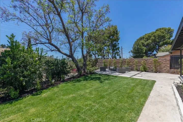 10553 Mcbroom Street, Sunland, California 91040