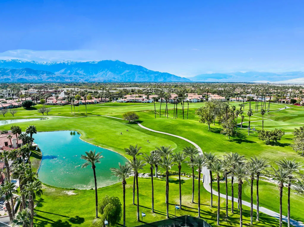 095 GOLF COURSE