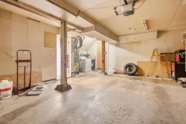 577 Bellevue Avenue, Daly City, California 94014