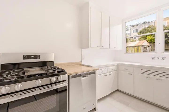 577 Bellevue Avenue, Daly City, California 94014