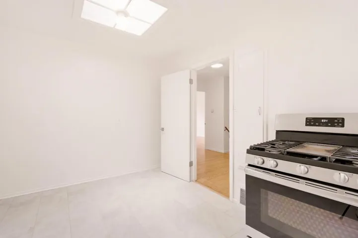 577 Bellevue Avenue, Daly City, California 94014