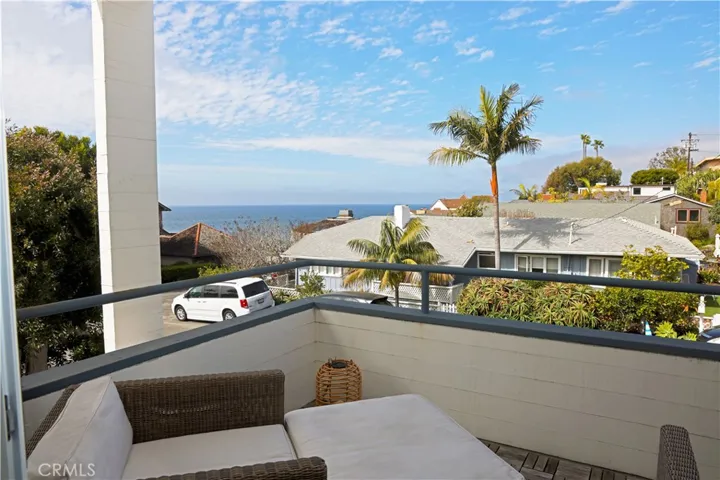 161 Ruby Street, Laguna Beach, California 92651