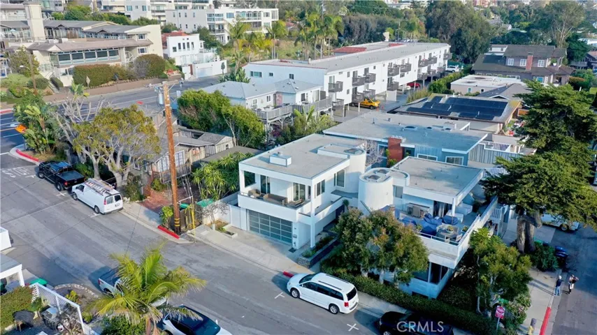 161 Ruby Street, Laguna Beach, California 92651