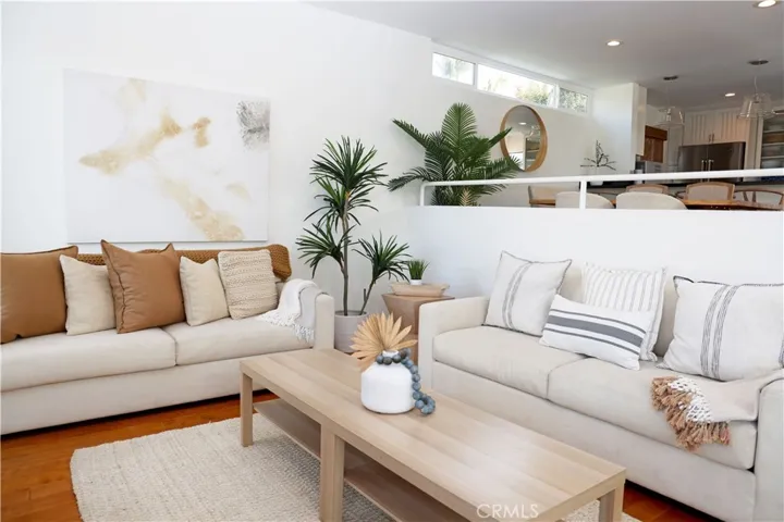161 Ruby Street, Laguna Beach, California 92651