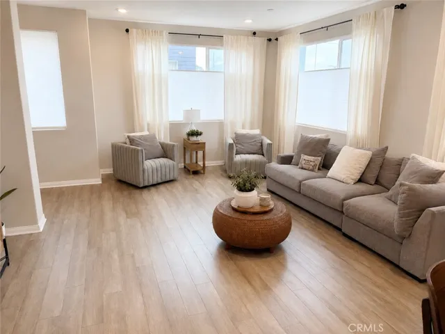 14039 Ruby 1, Gardena, California 90247