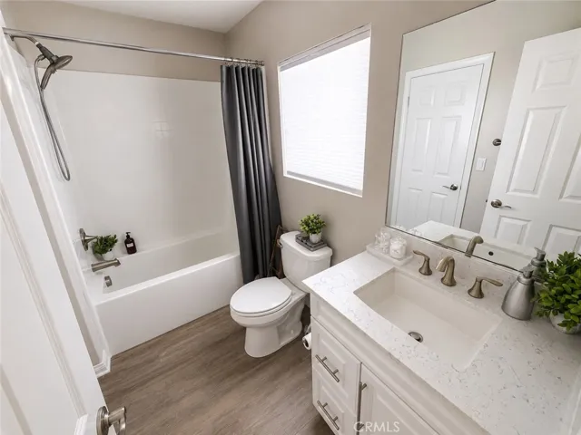 14039 Ruby 1, Gardena, California 90247