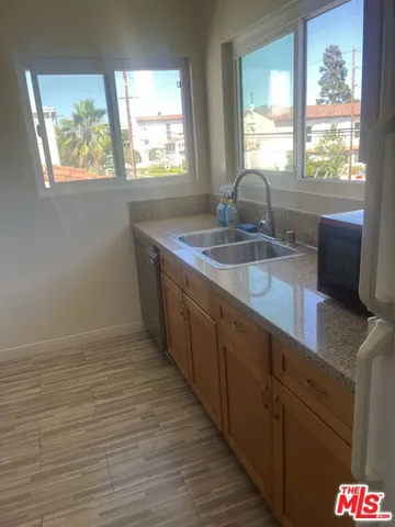 10789 Ohio Avenue 4, Los Angeles, California 90024