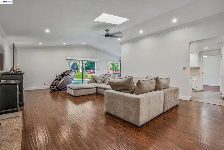 2065 Gill Port Ln, Walnut Creek, California 94598