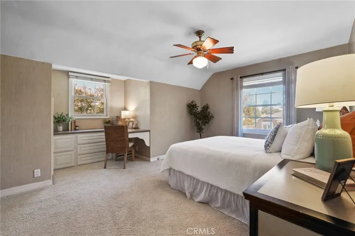 11672 Foster Road, Rossmoor, California 90720