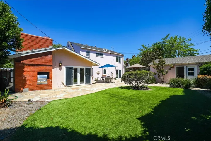 11672 Foster Road, Rossmoor, California 90720