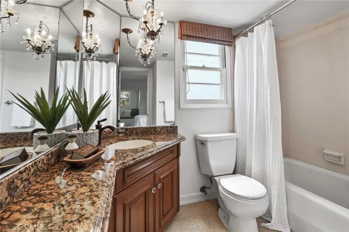 11672 Foster Road, Rossmoor, California 90720