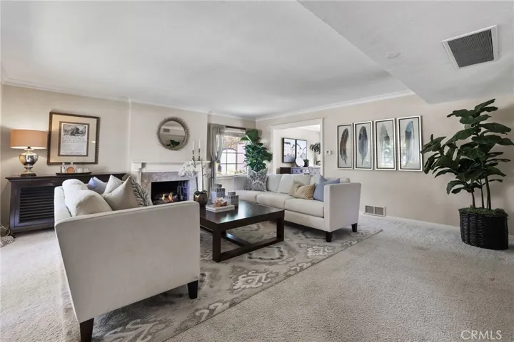 11672 Foster Road, Rossmoor, California 90720