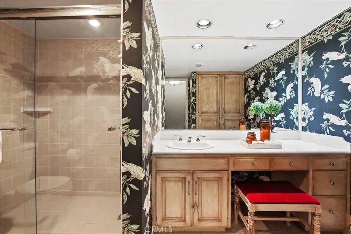 11672 Foster Road, Rossmoor, California 90720