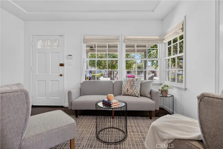 5938 Simpson Ave, Valley Village, California 91607