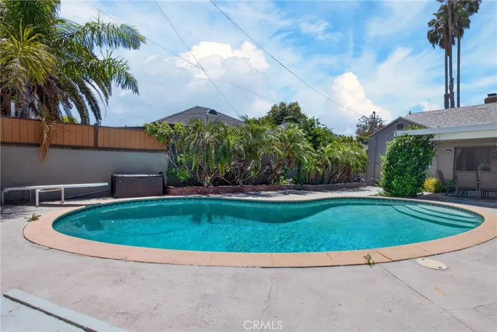 5938 Simpson Ave, Valley Village, California 91607