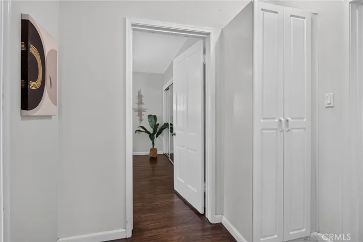 5938 Simpson Ave, Valley Village, California 91607