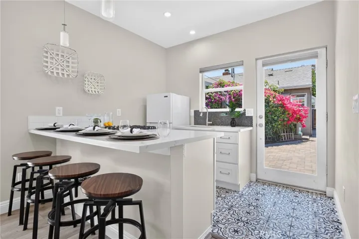 5938 Simpson Ave, Valley Village, California 91607