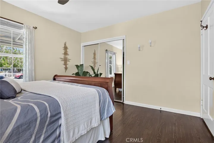 5938 Simpson Ave, Valley Village, California 91607