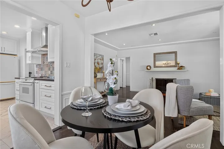 5938 Simpson Ave, Valley Village, California 91607
