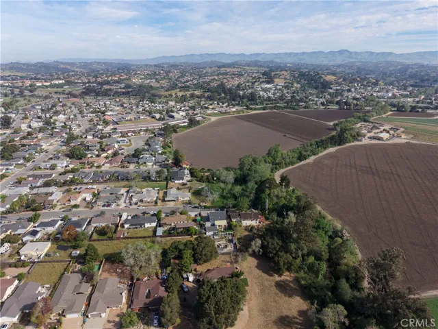 581 Newman, Arroyo Grande, California 93420