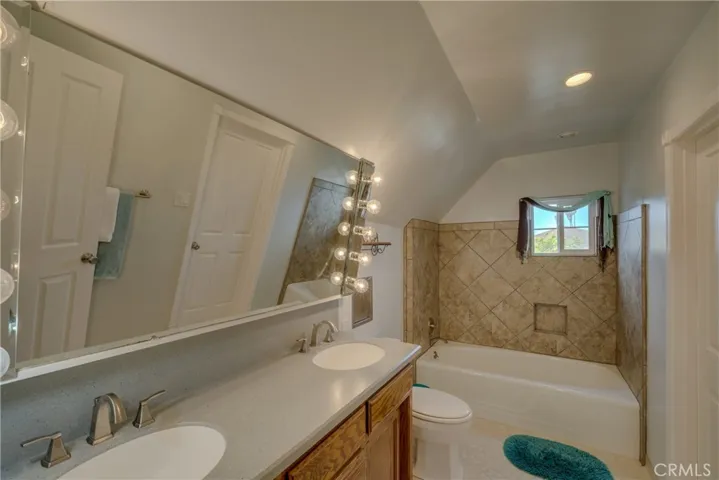upstairs master bathroom