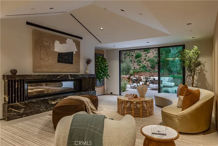 3187 Oakdell Rd, Studio City, California 91604