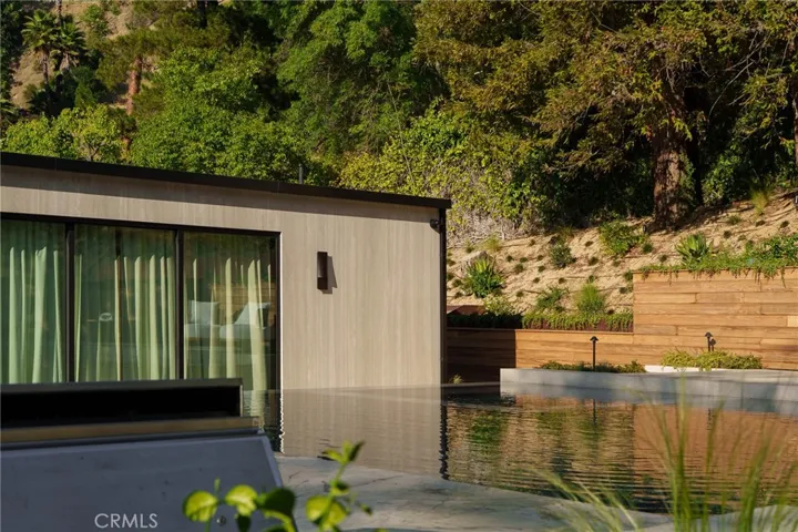 3187 Oakdell Rd, Studio City, California 91604