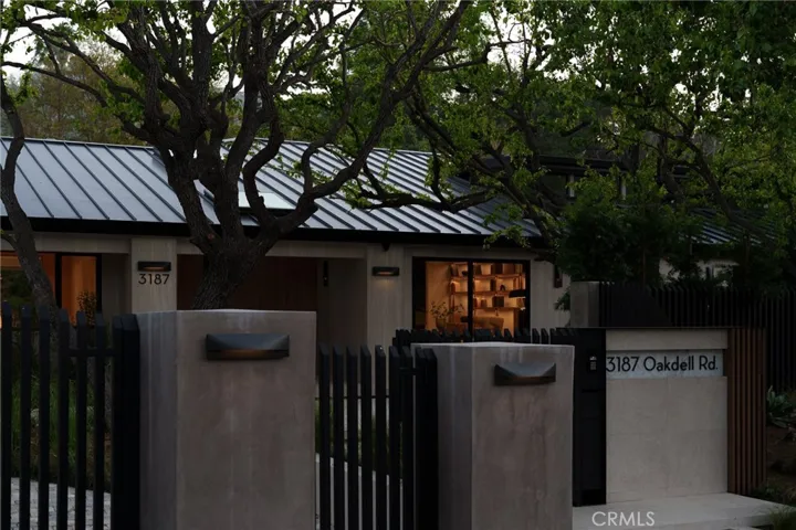 3187 Oakdell Rd, Studio City, California 91604